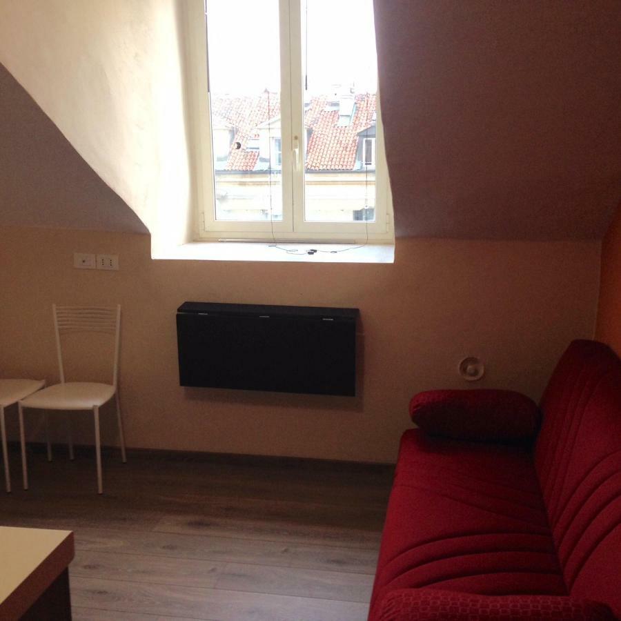 Mansarda In Borgo Dora Apartman Torino Kültér fotó